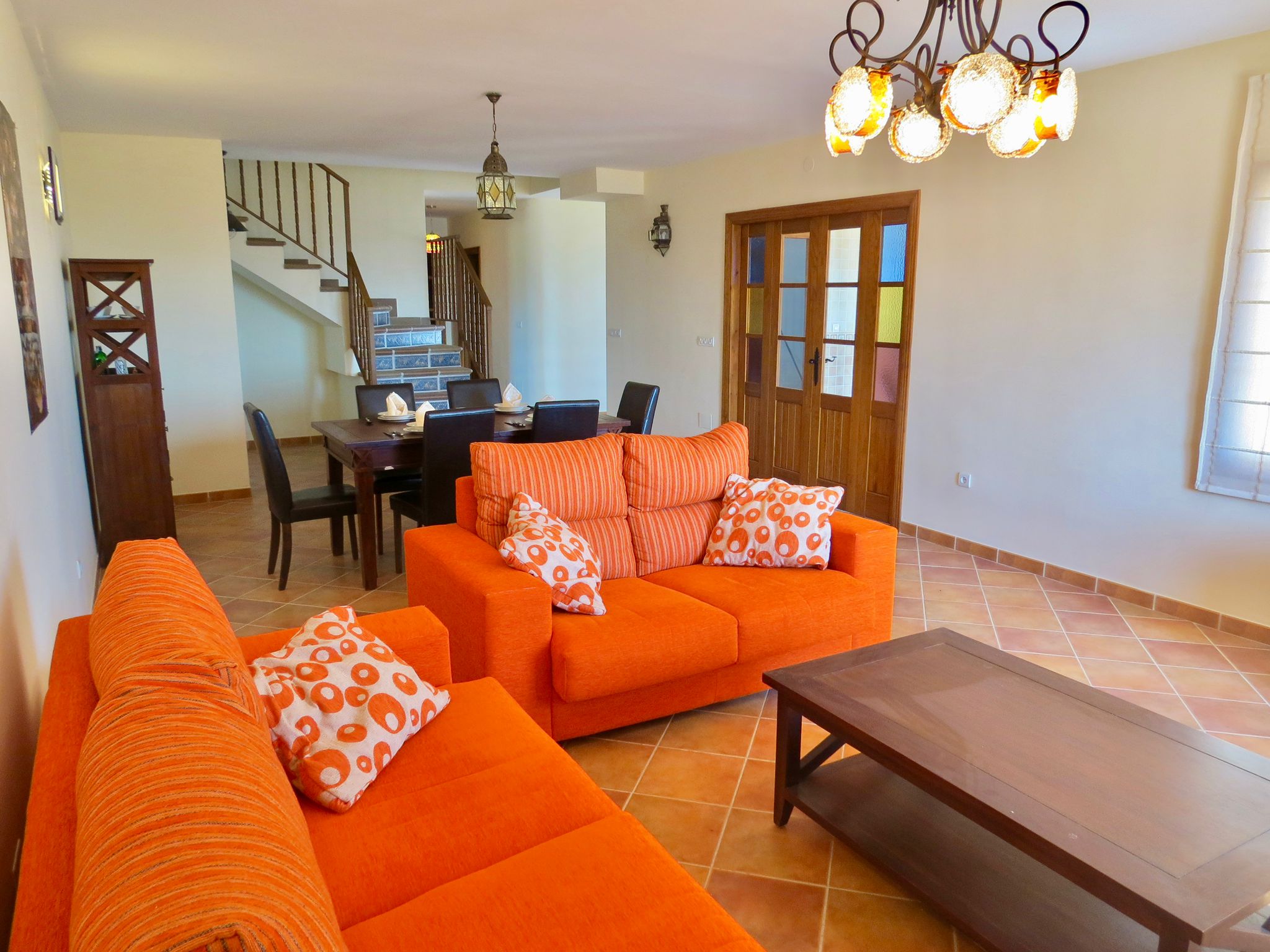 WhatsApp Image 2025-11-09 at 16.47.02 (4)