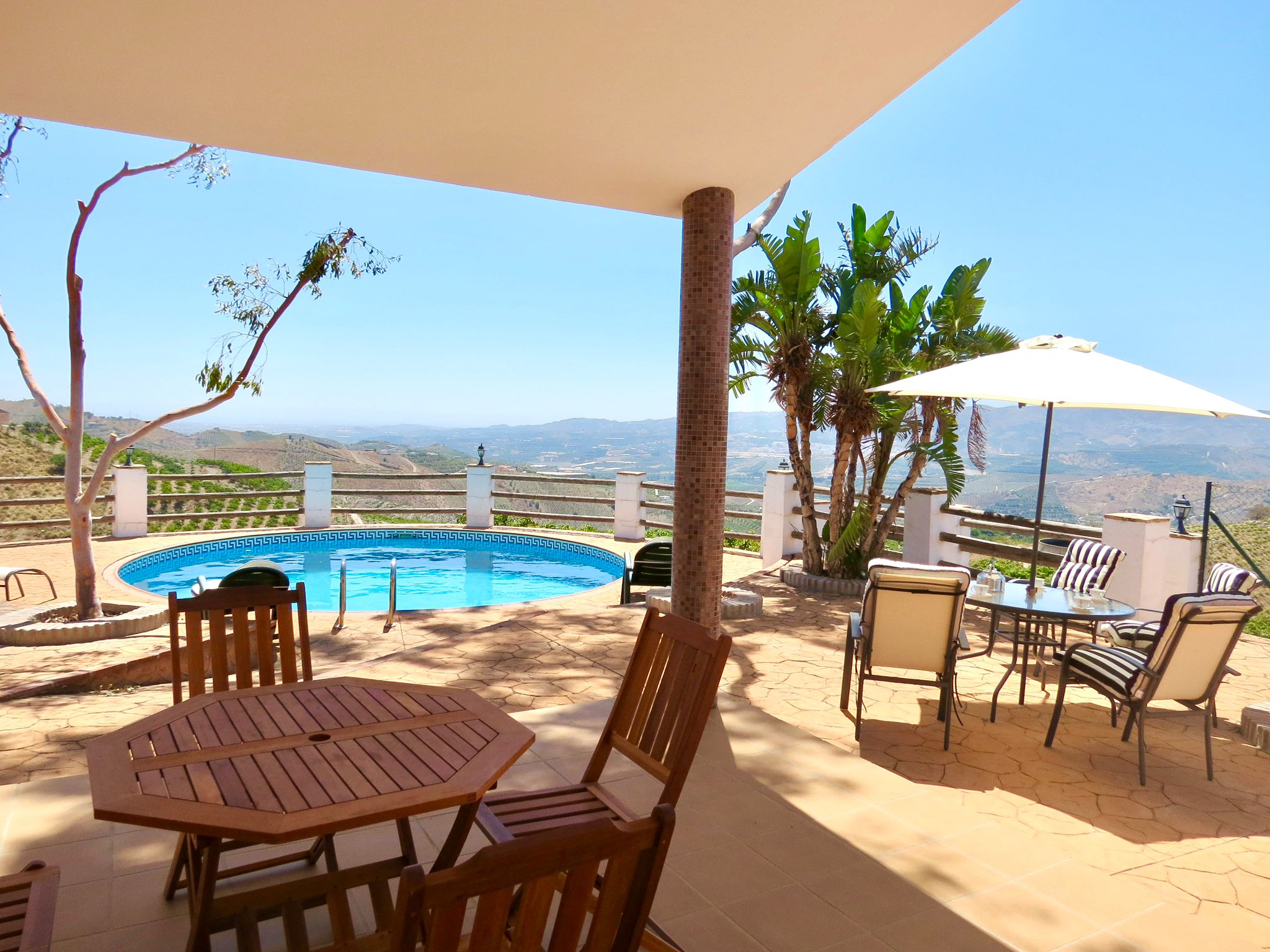 WhatsApp Image 2025-11-09 at 16.47.05 (2)